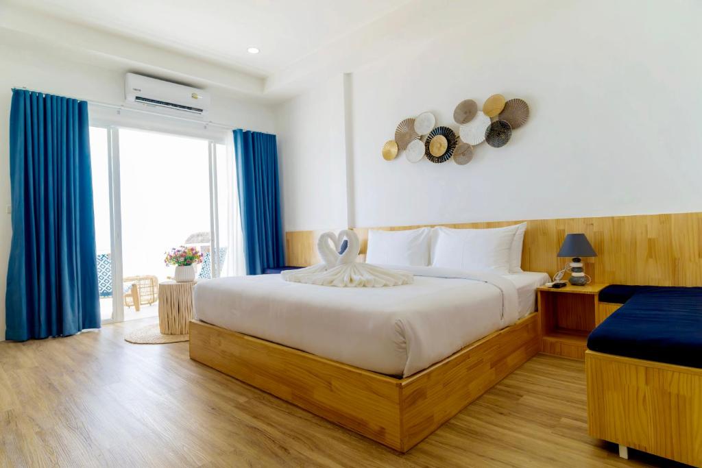 Ibiza Beach Club Koh Tao – Koh Tao